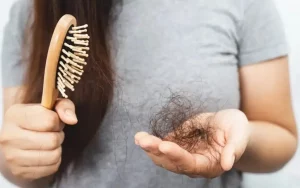 perte de cheveux femme